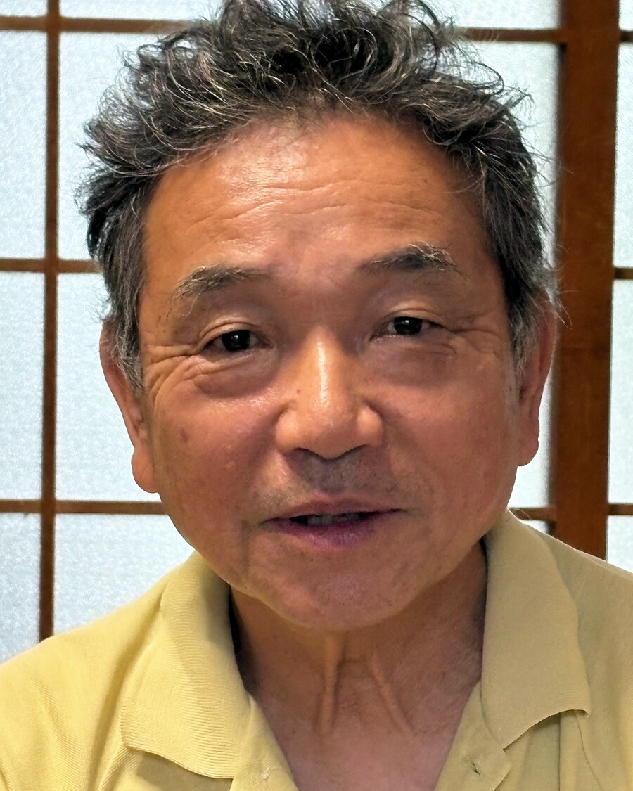 ほたる炭の炭焼き職人・竹内伸さん
